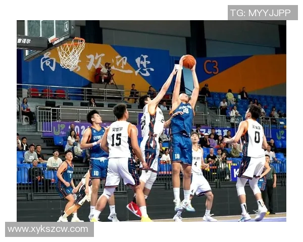 重庆篮球队实力变革引发热议新赛季前景备受期待